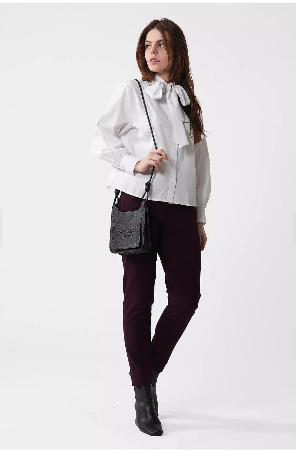 Mcm Hobo Schwarz
