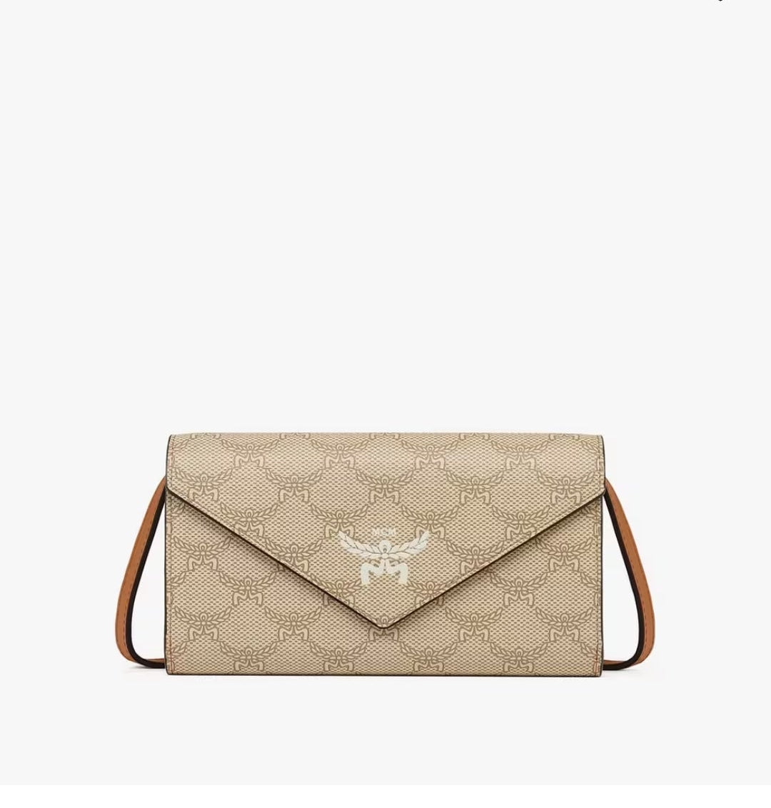 MCM Lauretos Himmel  Wallet Crossbody Geldbörse
